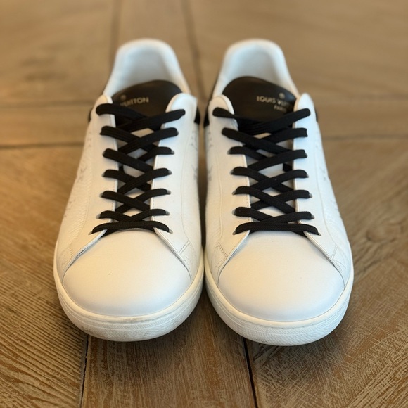 Louis Vuitton White and Black Sneakers Classic Design - Picture 1 of 6